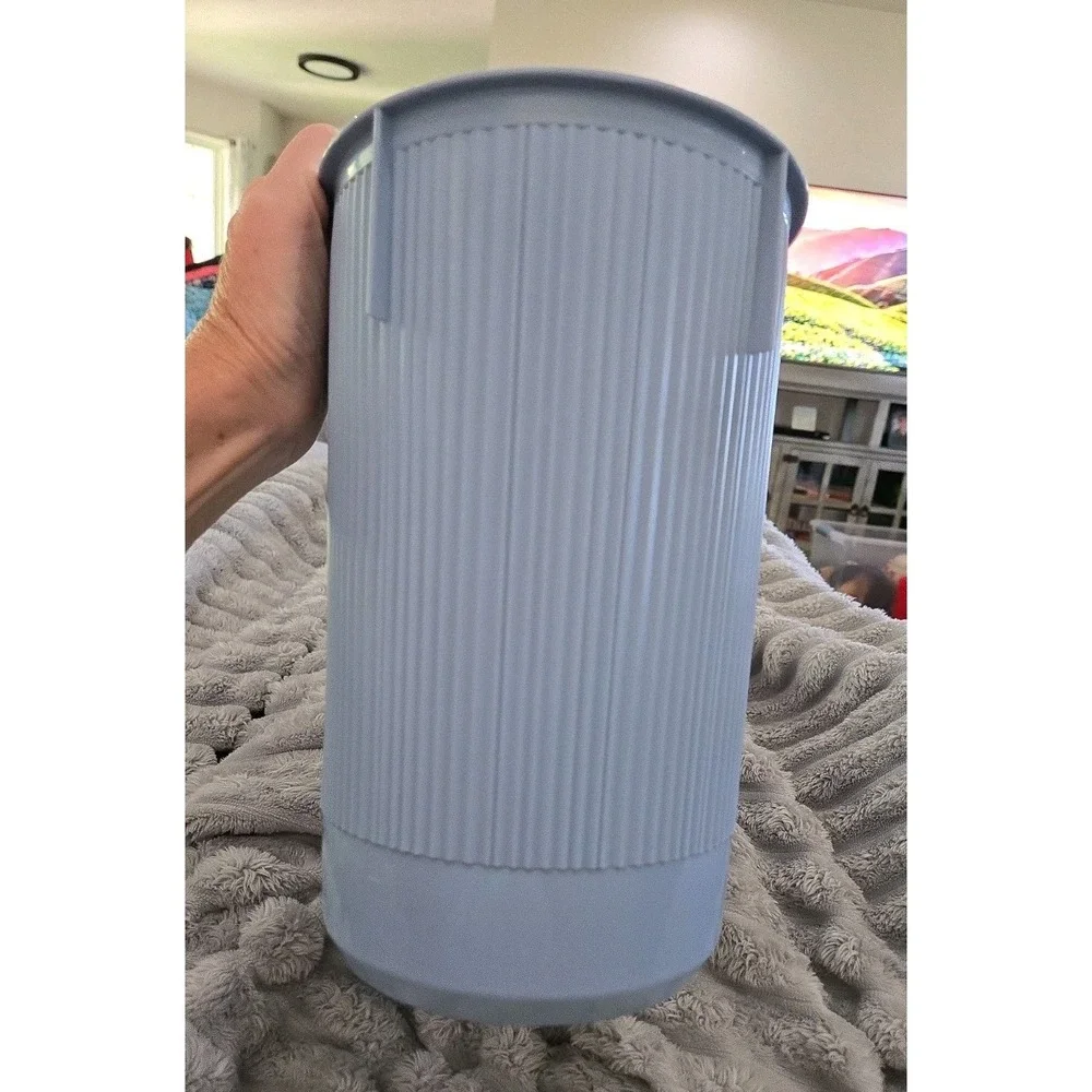 Vintage Rubbermaid 2954 Country Blue Oval Wastebasket Trash Can